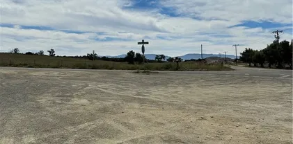 Sage & Red Mountain, Hemet