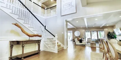 46 Shadybend, Irvine
