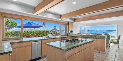 3366 Bayside Walk, Pacific Beach/Mission Beach
