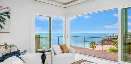 32015 Point Pl, Laguna Beach