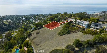 1950 Upper Rim Rock Rd, Laguna Beach
