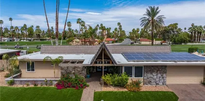 5240 E Lakeside Dr, Palm Springs