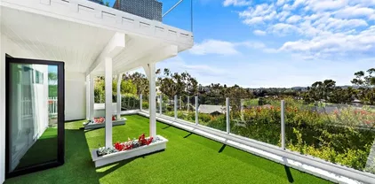 17 Monaco Unit 12, Newport Beach