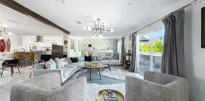 1190 S Calle Marcus, Palm Springs