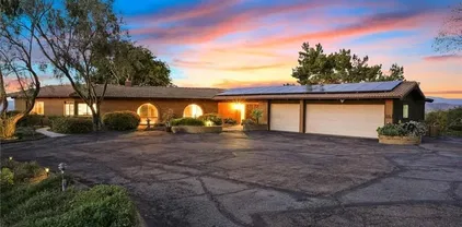 15735 Highland Valley Rd, Escondido