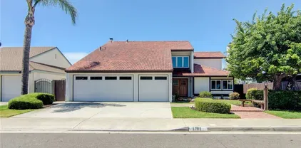 5732 Grimsby Dr, Huntington Beach