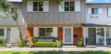 19846 Vermont Ln, Huntington Beach