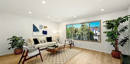 7527 Jerez Ct Unit E, Carlsbad