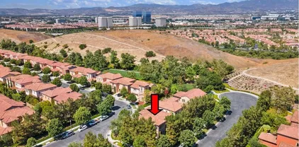 24 Umbria, Irvine