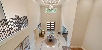 930 Fallen Leaf Rd, Arcadia