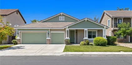 31610 Wintergreen Way, Murrieta