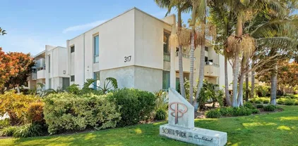317 Pine Ave Unit 204, Carlsbad