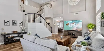 416 Alyssum Way, Oceanside