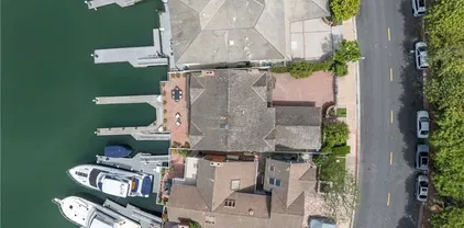 612 Harbor Island Dr, Newport Beach