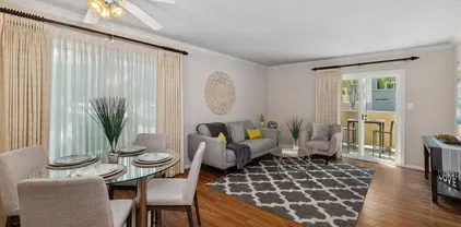 7565 Charmant Dr Unit 615, University City/UTC