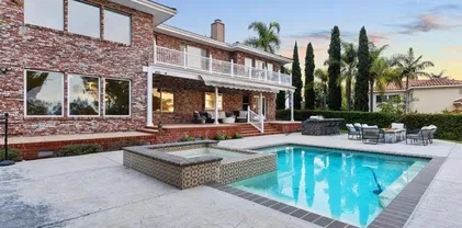 2610 Acuna Ct, Carlsbad