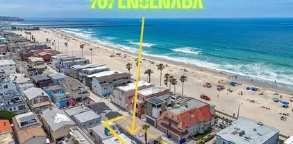 707 Ensenada Ct, Pacific Beach/Mission Beach