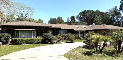 4431 Shade Rd, La Mesa