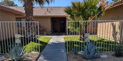 27535 Lakeview Dr Unit 52, Helendale