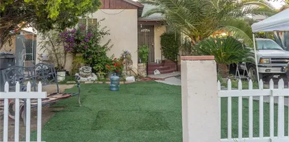 601 Ruiz St, Redlands