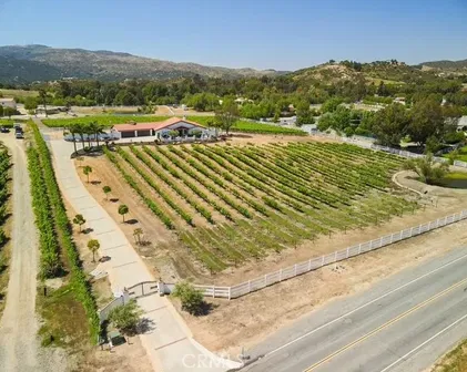 38155 Avenida La Cresta, Murrieta