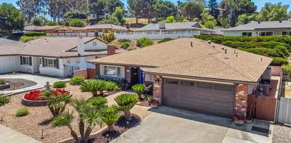 1261 La Mirada Ave, Escondido