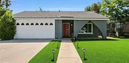 2393 Mesquite Ln, Corona