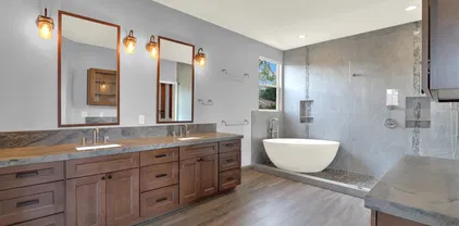 3718 Ruette, Carmel Valley