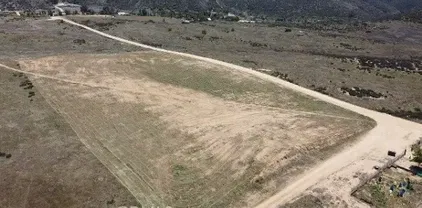 42060 Powerline, Hemet