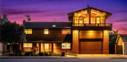 2405 Tustin Ave, Costa Mesa