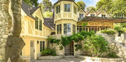 28061 N Shore Rd, Lake Arrowhead