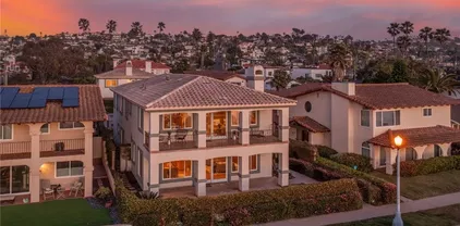 1171 Sunset Cliffs Blvd, Ocean Beach (OB)