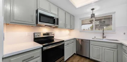 4235 Asher St Unit 61, Old Town