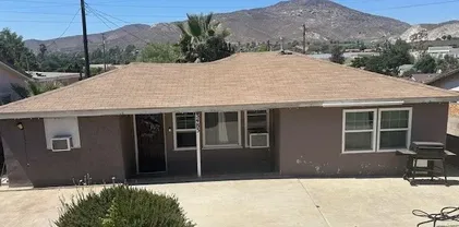 3483 Skylane Dr, Riverside