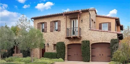 33 Sunset Cv, Irvine