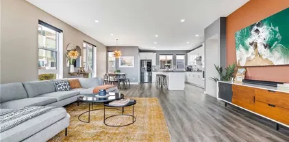 1660 Pomona Ave, Costa Mesa