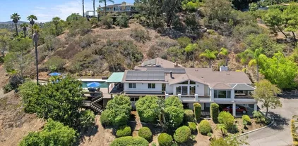 11651 Shadowglen Rd, El Cajon