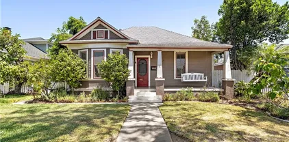 320 N Adams Ave, Fullerton