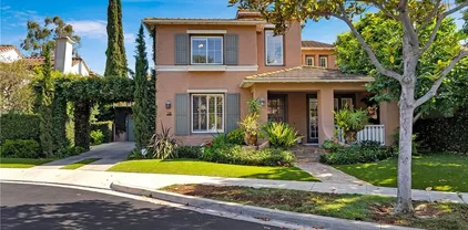 16 Bayleaf Ln, Irvine
