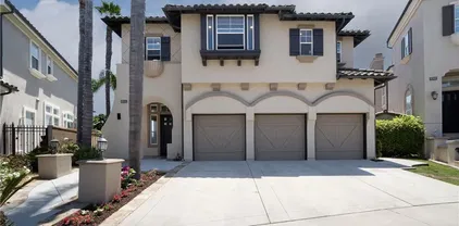5712 Ocean Vista Dr, Huntington Beach