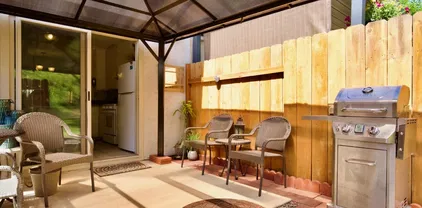 6592 Bell Bluff Ave, San Carlos
