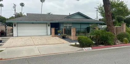 3050 Madison Ave, Costa Mesa