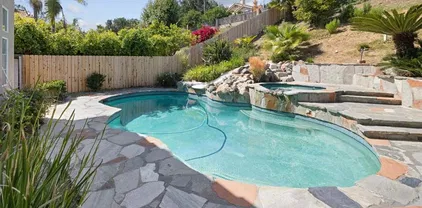 1366 Via Cibola, Oceanside