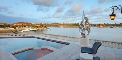 301 Morning Star Ln, Newport Beach
