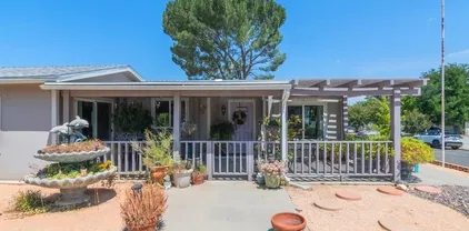 33509 Hayloft St, Wildomar