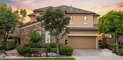 9 Atascadero, Irvine
