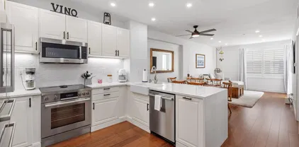 350 K St Unit 614, Downtown