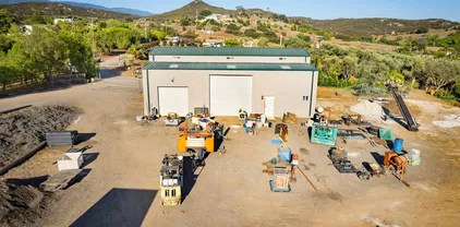 31141 Saddleback Rd, Valley Center