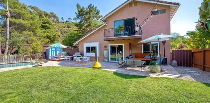 316 Winters Ct, San Marcos