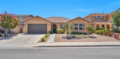 34689 Swan Valley Ct, Murrieta